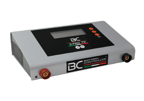BC X-PRO 70 | Chargeur et stabilisateur avec mode professionnel 12/24 V 70 A